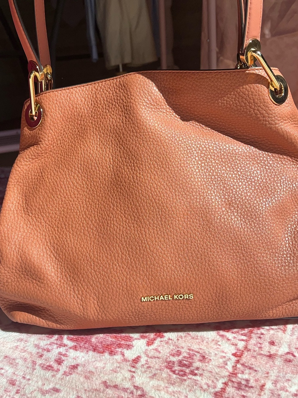 MICHAEL KORS Pebble Leather Triple Compartment RAVEN Shoulder Bag Gold Hardware - Picture 2 of 14